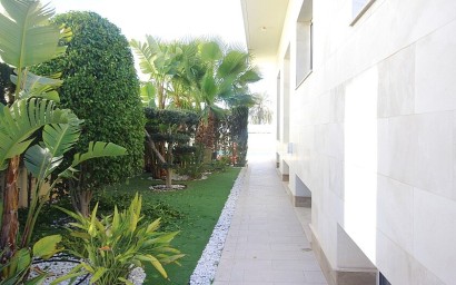 Resale - Villa - Orihuela Costa - La Zenia