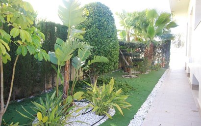 Resale - Villa - Orihuela Costa - La Zenia