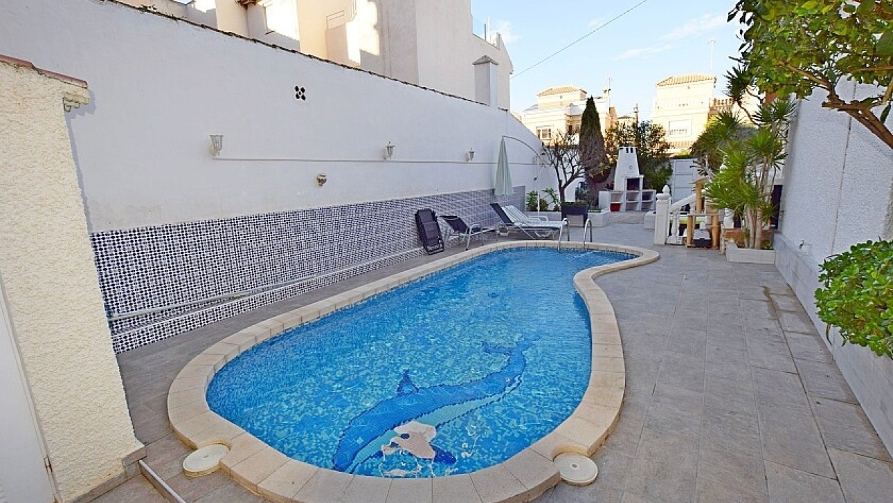 Herverkoop - Villa - Torrevieja