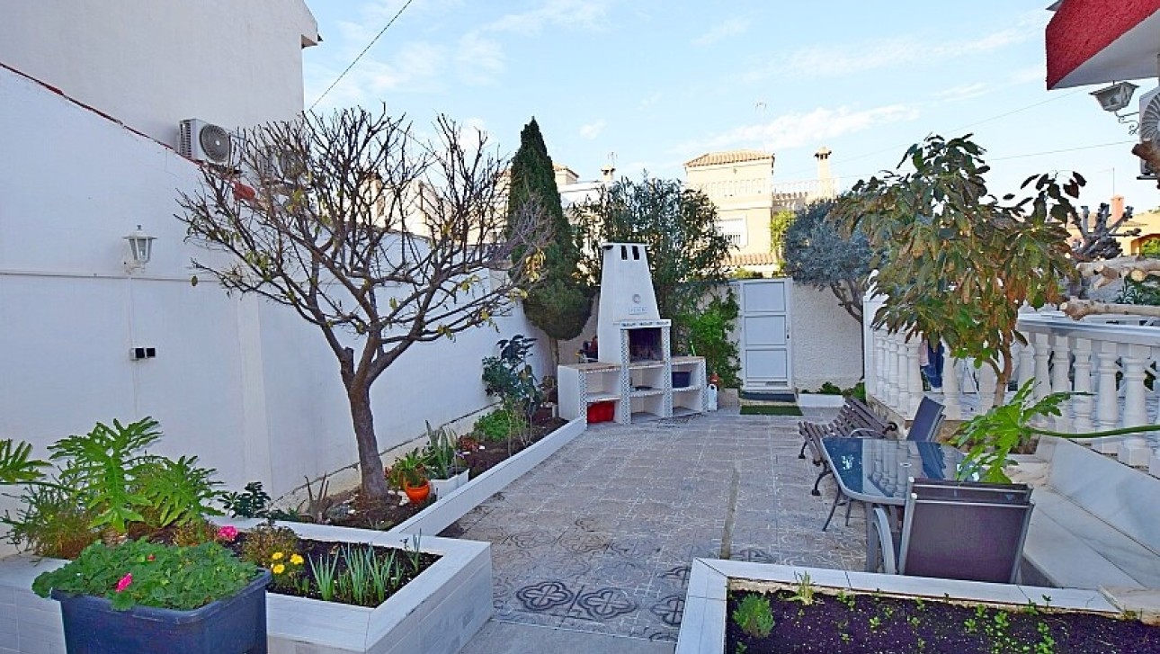 Herverkoop - Villa - Torrevieja