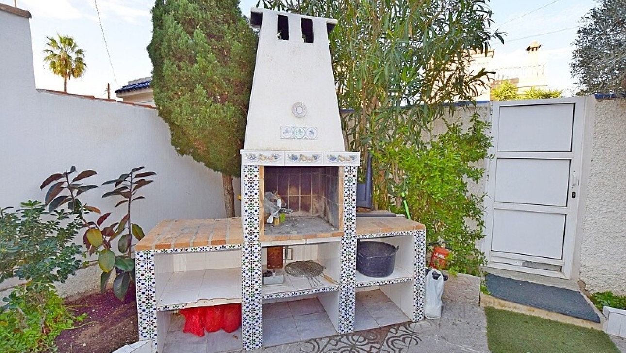 Herverkoop - Villa - Torrevieja