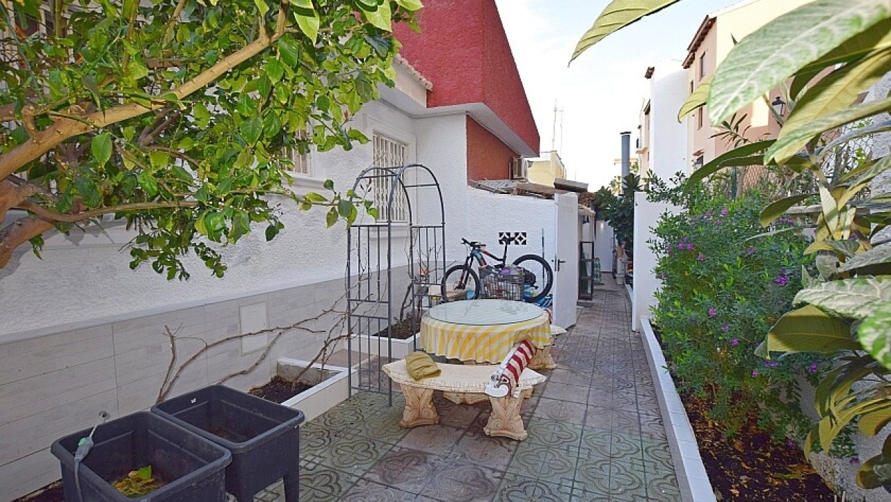 Herverkoop - Villa - Torrevieja