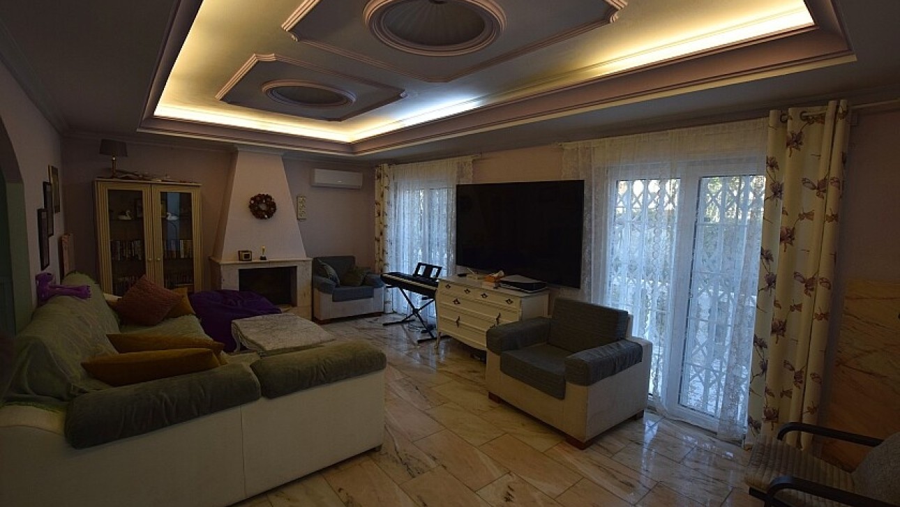 Herverkoop - Villa - Torrevieja