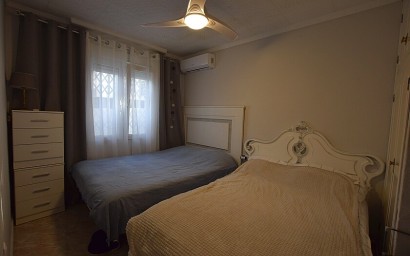 Herverkoop - Villa - Torrevieja