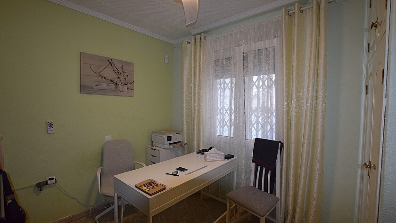 Herverkoop - Villa - Torrevieja