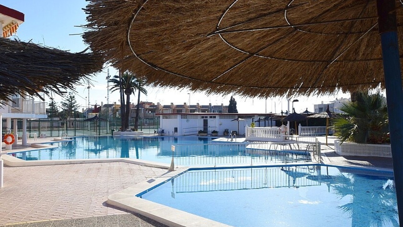 Resale - Villa - Torrevieja - Calas - norte ciudad