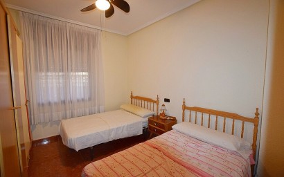 Resale - Villa - Torrevieja - Calas - norte ciudad