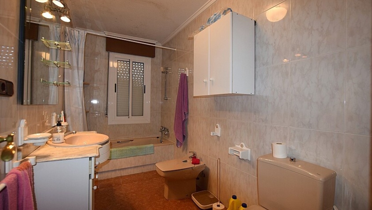 Resale - Villa - Torrevieja - Calas - norte ciudad