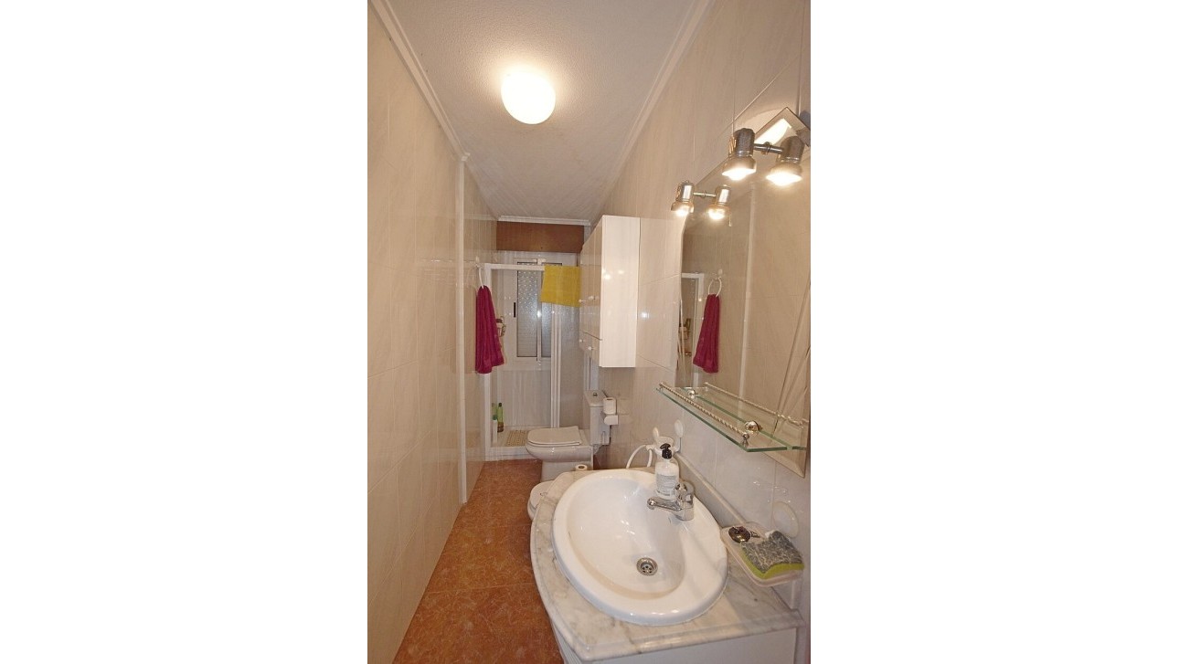 Resale - Villa - Torrevieja - Calas - norte ciudad