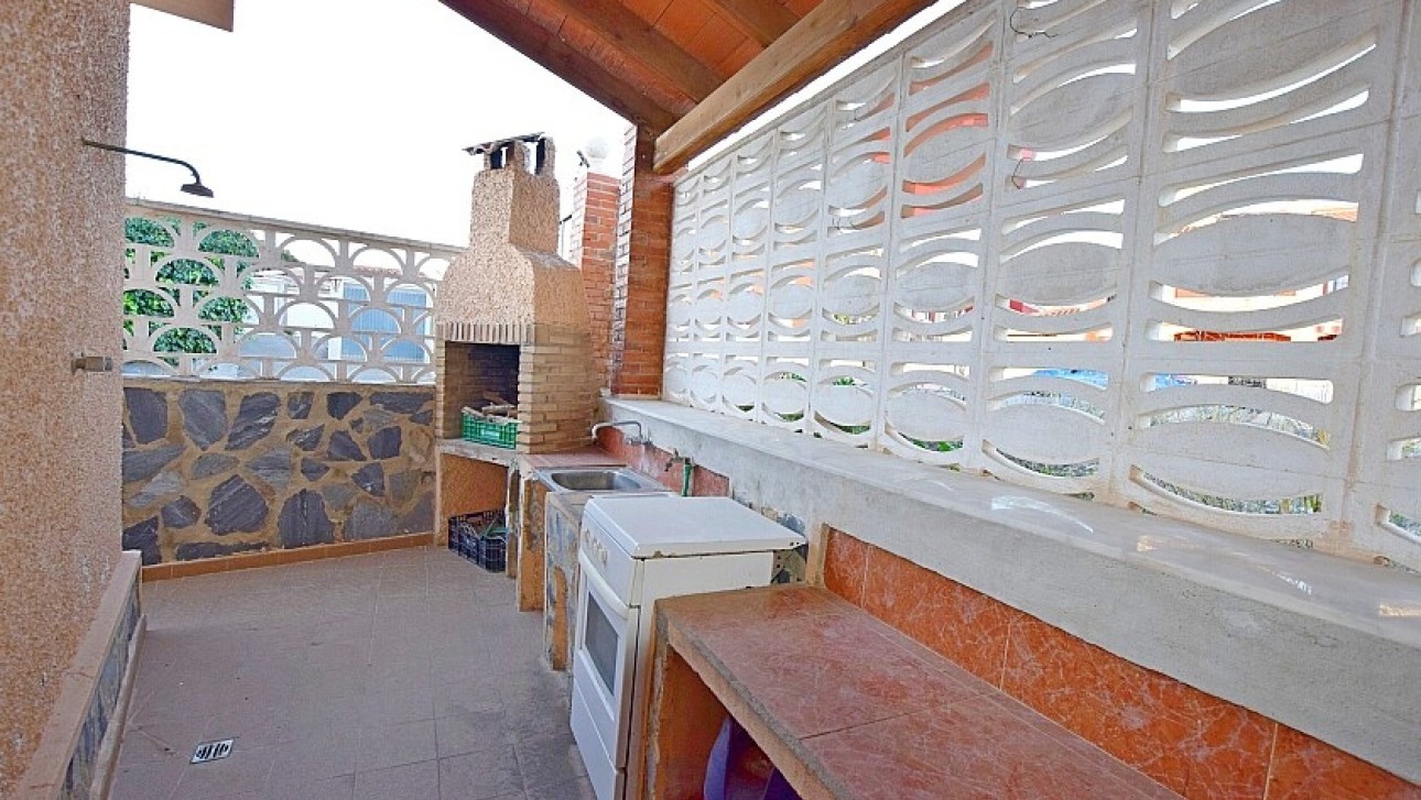 Resale - Villa - Torrevieja - Calas - norte ciudad