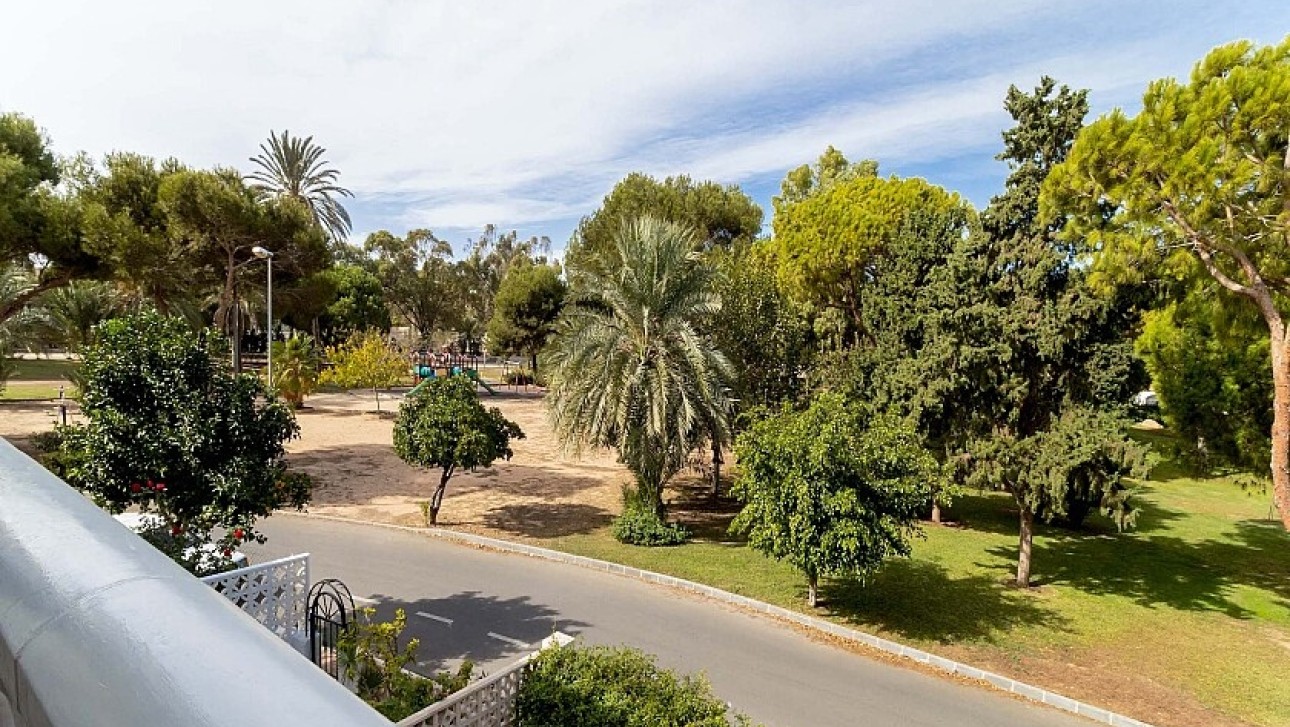 Resale - Townhouse - Orihuela Costa - La Zenia