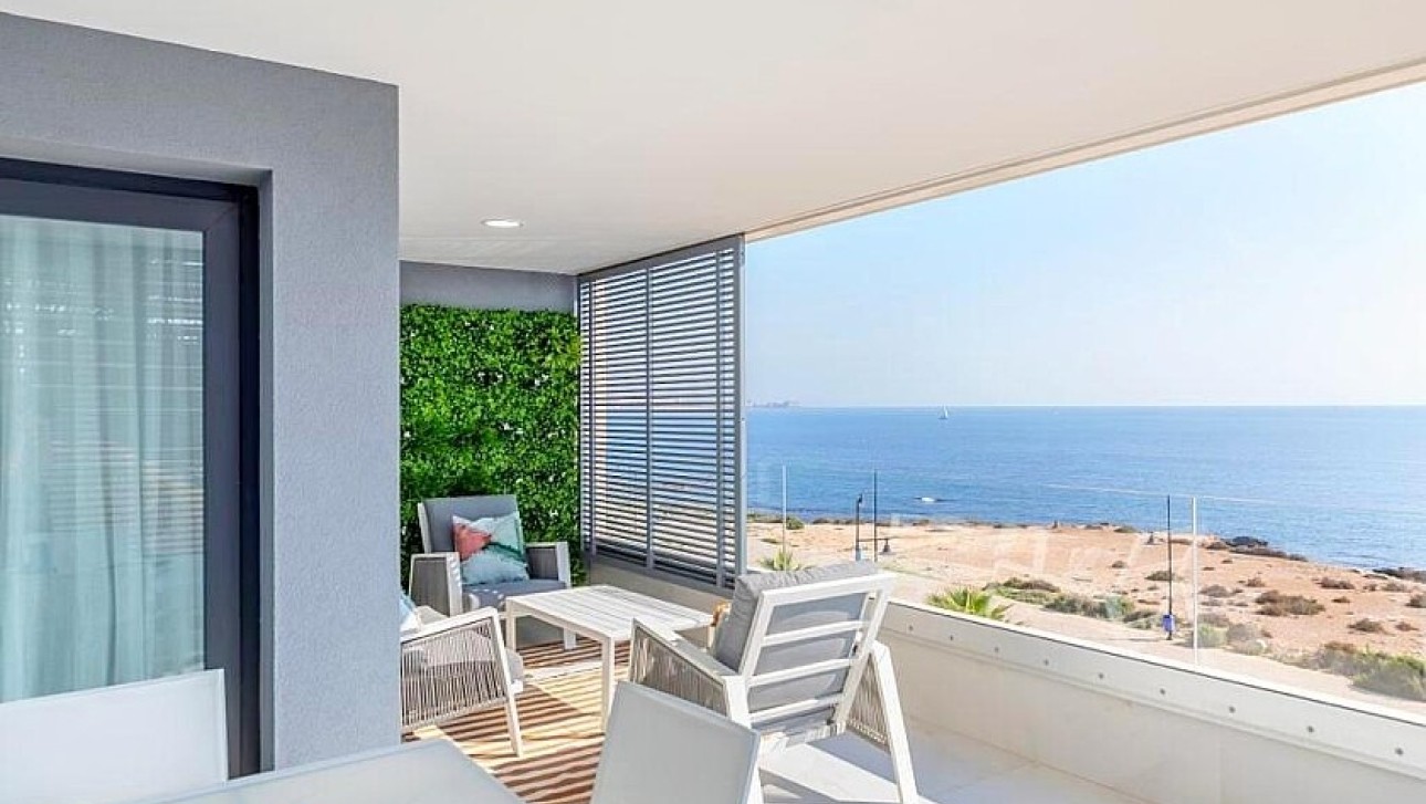 Resale - Apartment - Punta Prima