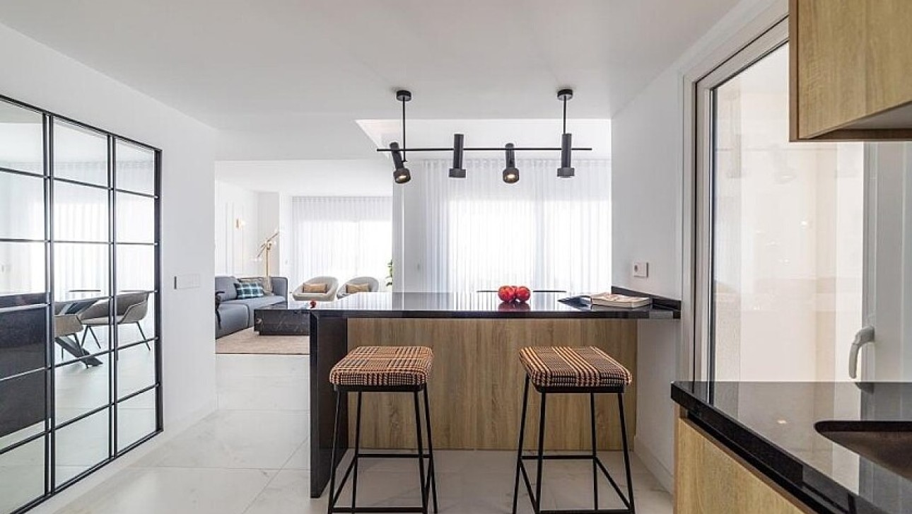 Resale - Apartment - Punta Prima