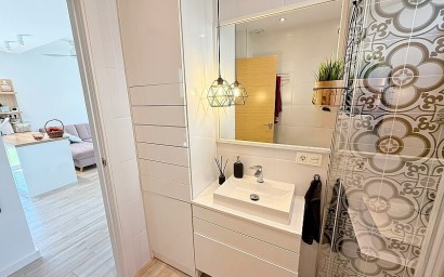 Resale - Luxury villa - Orihuela Costa - La Zenia