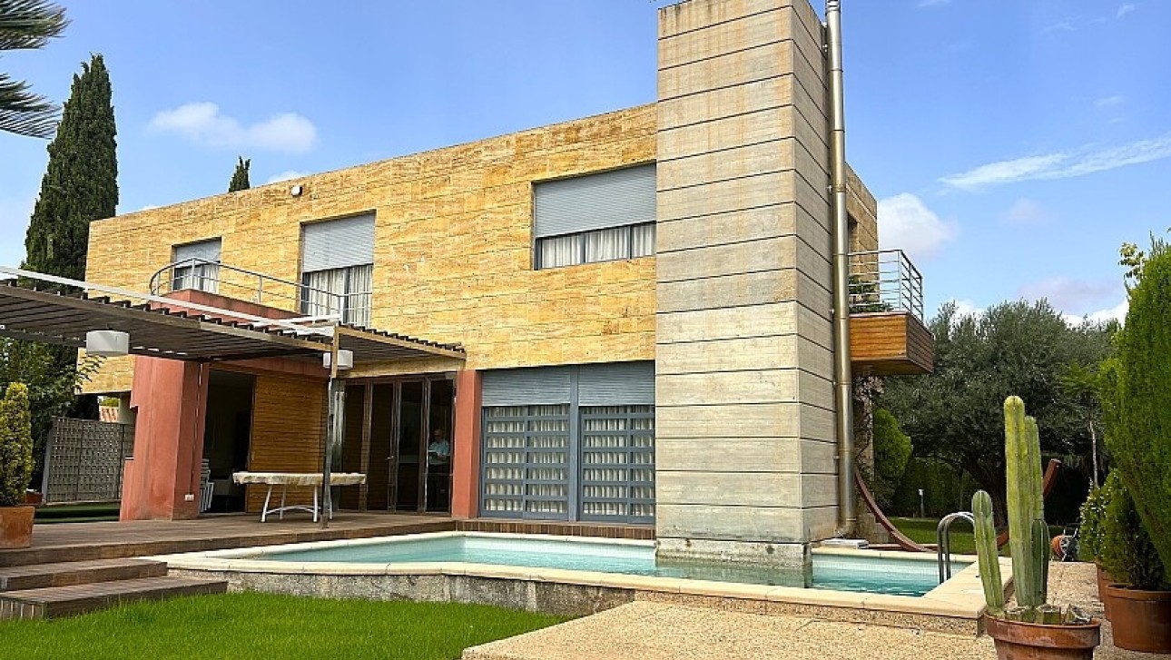 Resale - Villa - Orihuela Costa - Dehesa de campoamor