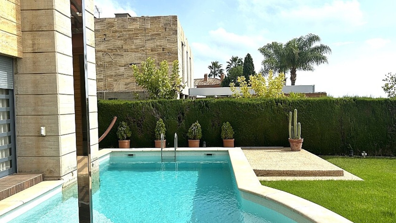 Resale - Villa - Orihuela Costa - Dehesa de campoamor