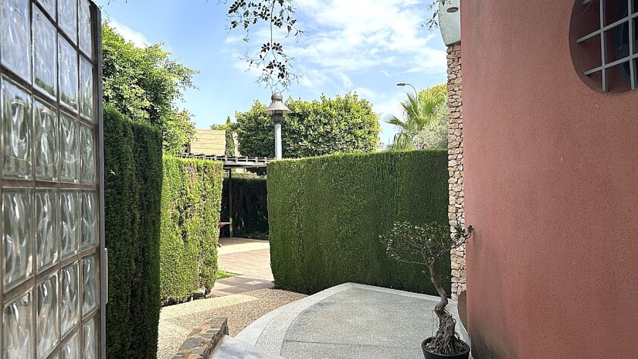 Resale - Villa - Orihuela Costa - Dehesa de campoamor