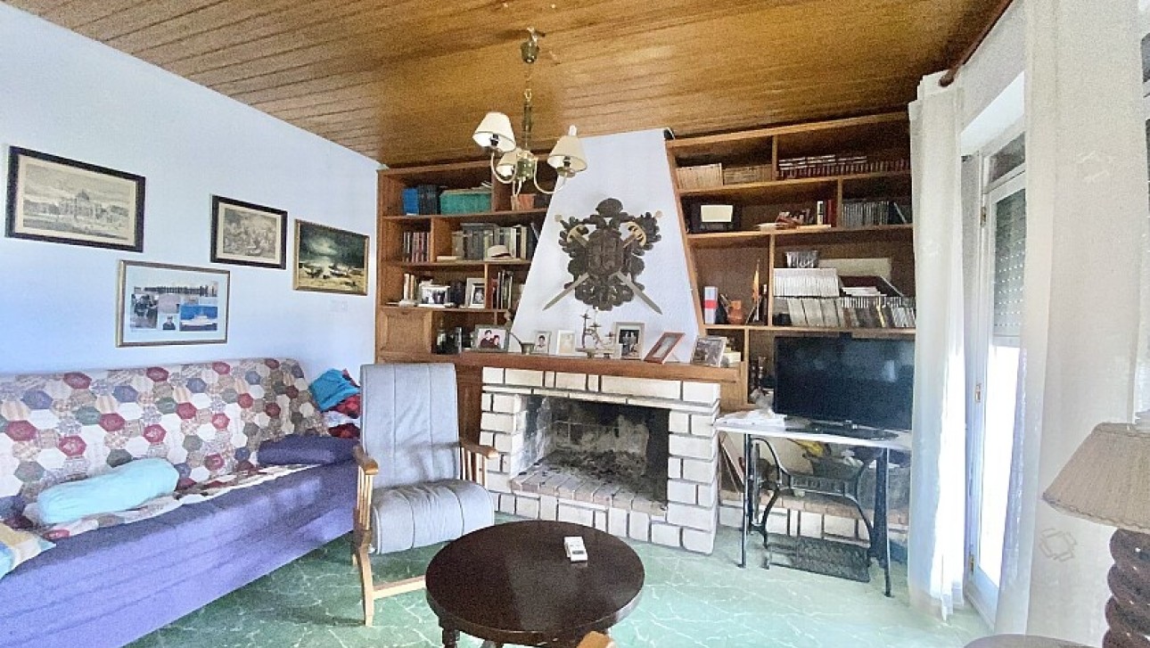 Odsprzedaż - Country house - Crevillente