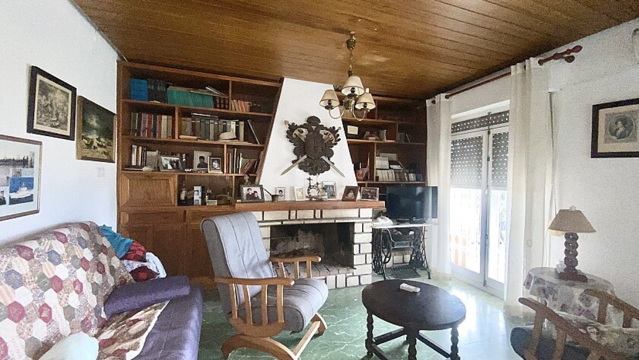 Odsprzedaż - Country house - Crevillente