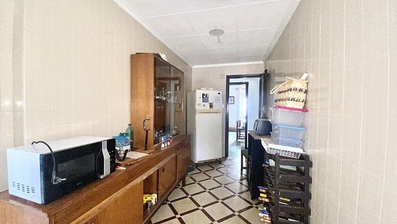 Odsprzedaż - Country house - Crevillente