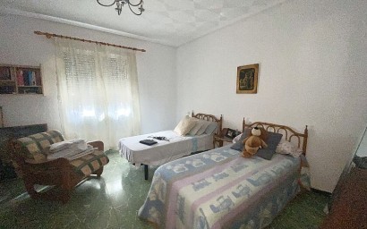 Odsprzedaż - Country house - Crevillente