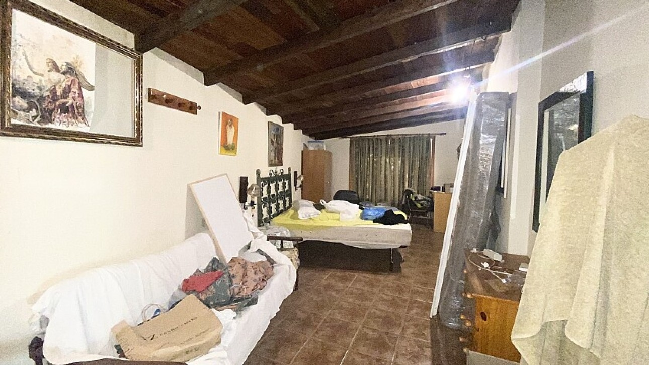 Odsprzedaż - Country house - Crevillente