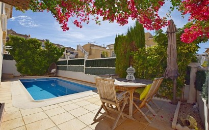 Resale - Villa - Orihuela Costa - Villamartin area