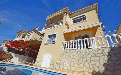 Resale - Villa - Orihuela Costa - Villamartin area