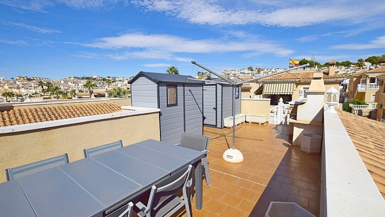 Resale - Villa - Orihuela Costa - Villamartin area