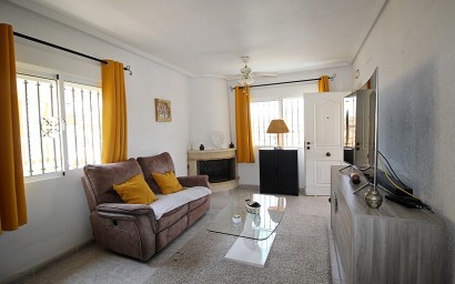 Resale - Villa - Orihuela Costa - Villamartin area