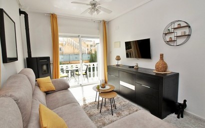 Resale - Villa - Orihuela Costa - Villamartin area