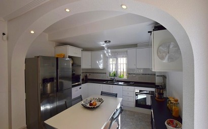 Resale - Villa - Orihuela Costa - Villamartin area