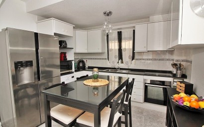 Resale - Villa - Orihuela Costa - Villamartin area
