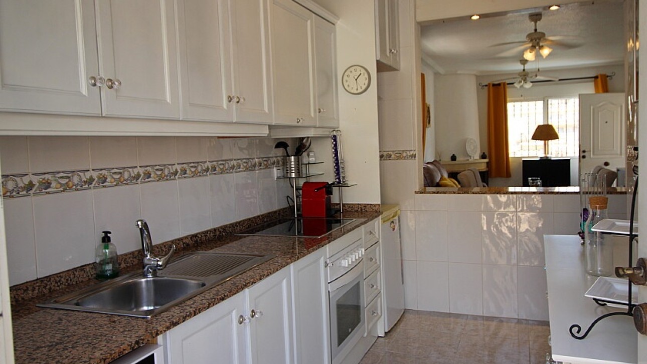Resale - Villa - Orihuela Costa - Villamartin area