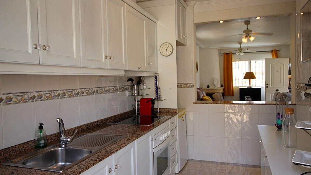 Resale - Villa - Orihuela Costa - Villamartin area