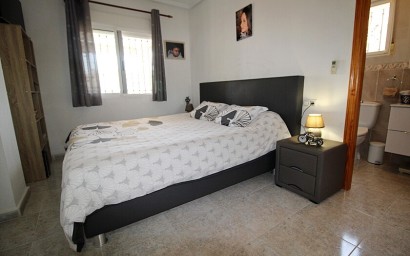 Resale - Villa - Orihuela Costa - Villamartin area