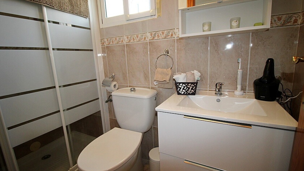 Resale - Villa - Orihuela Costa - Villamartin area