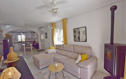 Resale - Villa - Orihuela Costa - Villamartin area