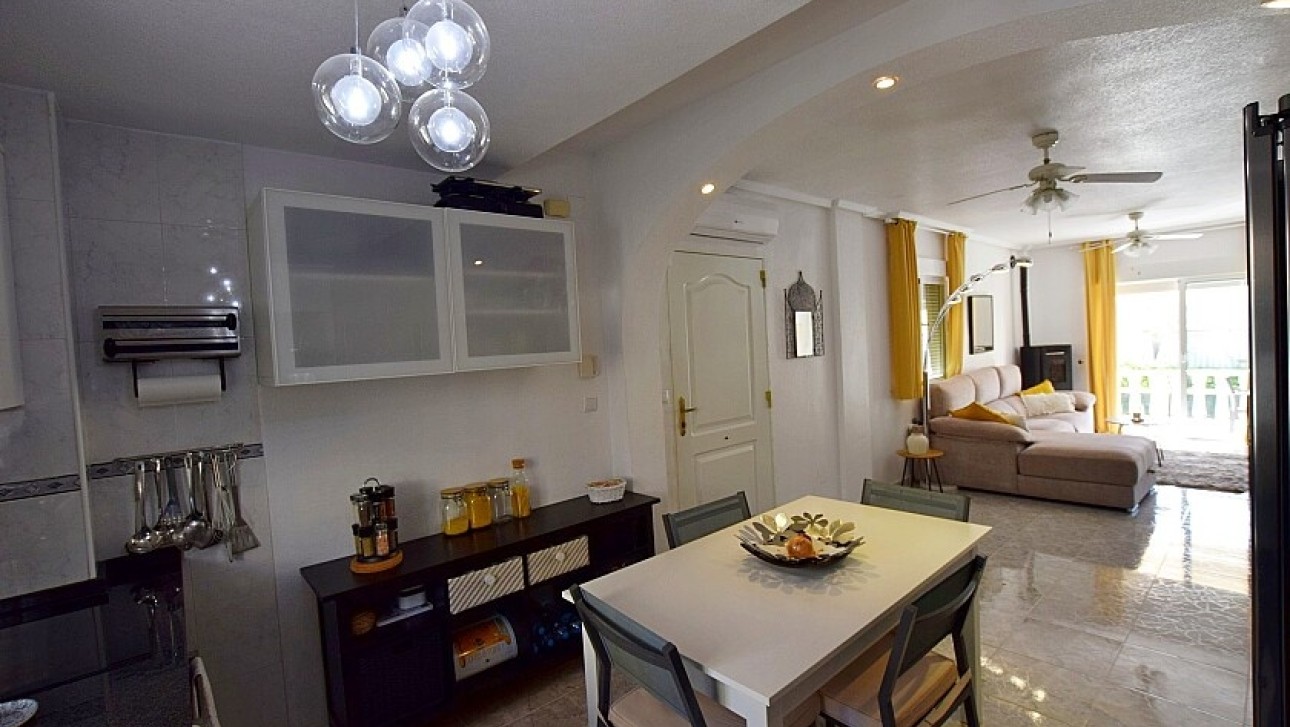 Resale - Villa - Orihuela Costa - Villamartin area