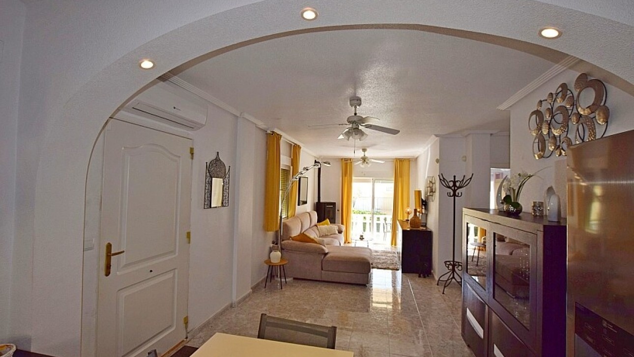 Resale - Villa - Orihuela Costa - Villamartin area