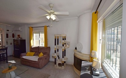 Resale - Villa - Orihuela Costa - Villamartin area