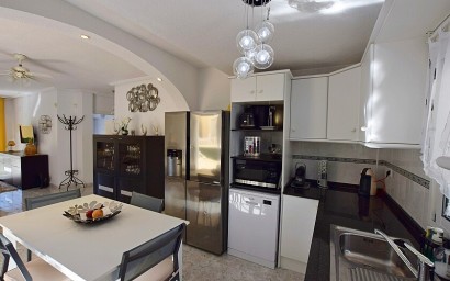 Resale - Villa - Orihuela Costa - Villamartin area
