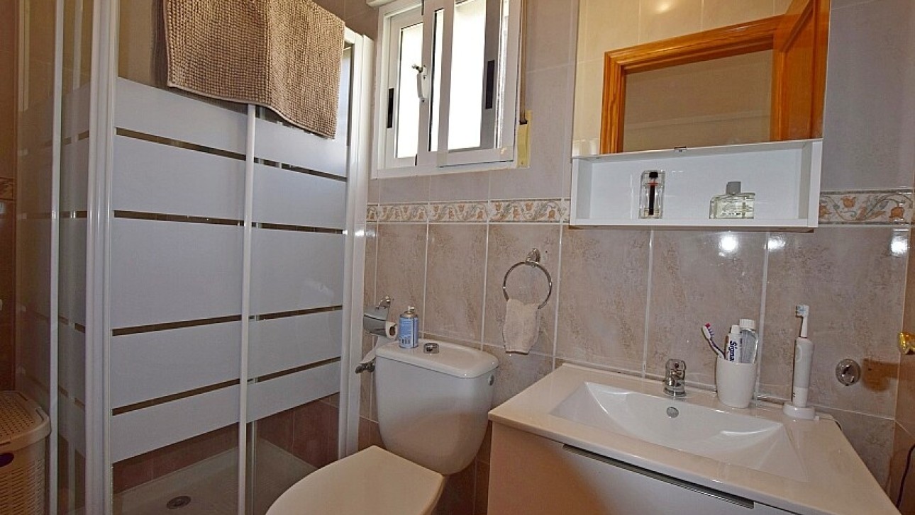 Resale - Villa - Orihuela Costa - Villamartin area