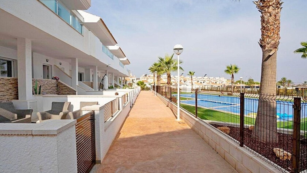 Resale - Townhouse - Torrevieja - Los Altos