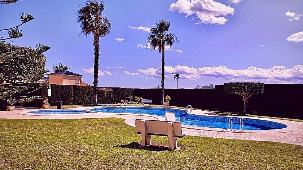 Resale - Villa - Torrevieja - Los Altos