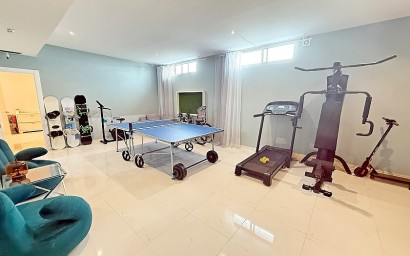 Resale - Luxury villa - Orihuela Costa - Villamartín