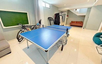 Resale - Luxury villa - Orihuela Costa - Villamartín