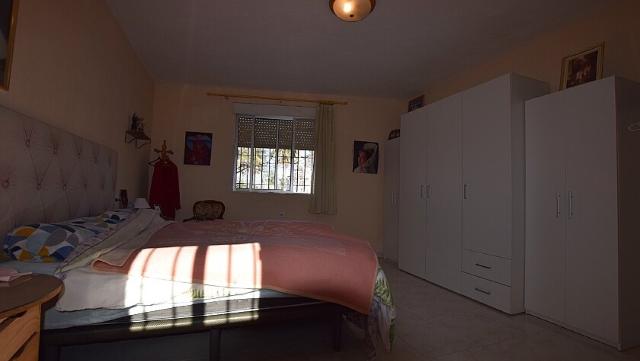 Revente - Country house - Los Montesinos