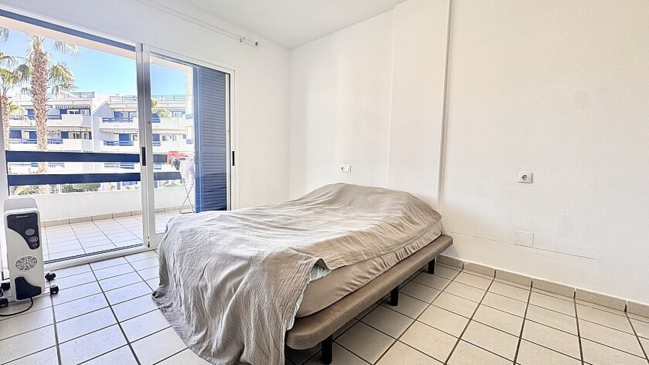 Resale - Apartment - Orihuela Costa - Playa Flamenca