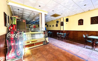 Resale - Commercial - Torrevieja - Playa del Cura